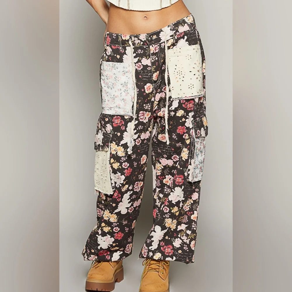 NWT POL Clothing Floral Print Boho Patchwork Crochet Jogger Relaxed Fit Pants - Picture 2 of 5